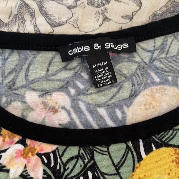 Fun top - Picture 2 of 3